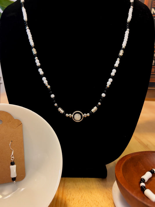 Melinoe Protos: The Goddess of Ghosts