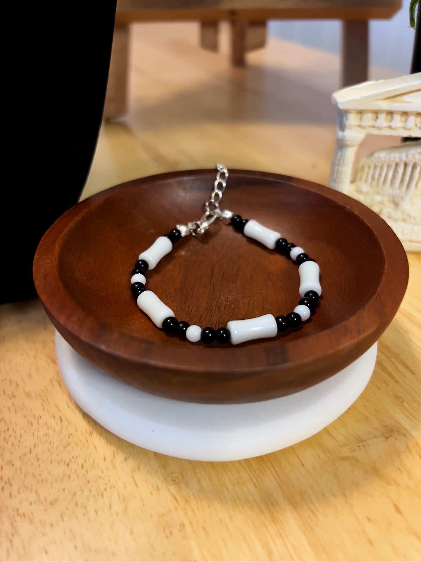 Melinoe Protos: The Goddess of Ghosts